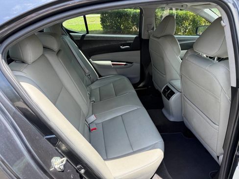 Used 2015 Acura TLX image 14