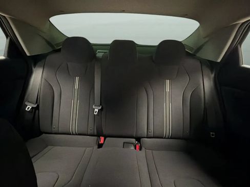 Used 2021 Hyundai Elantra SEL w/ Convenience Package FWD image 18