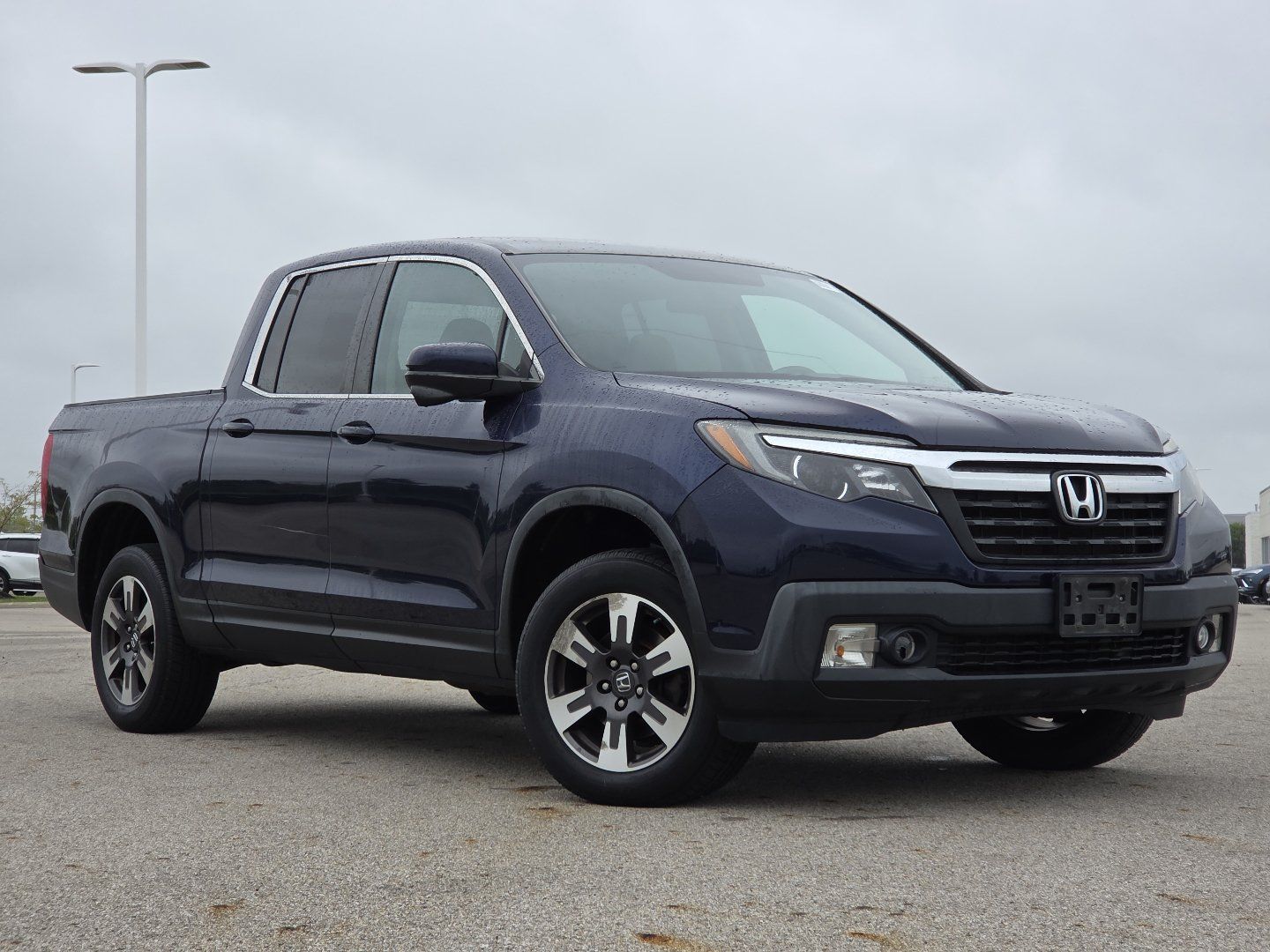 Used 2018 Honda Ridgeline RTL-T image 2