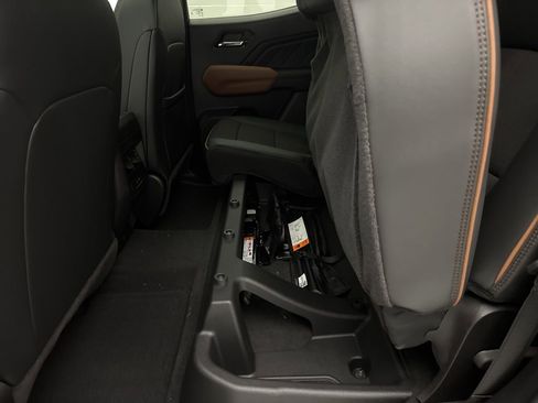 New 2026 GMC Canyon AT4 w/ Technology Plus Package AWD/4WD image 50