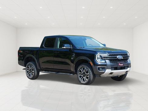 Certified 2024 Ford Ranger Lariat w/ FX4 Off-Road Package AWD/4WD image 1