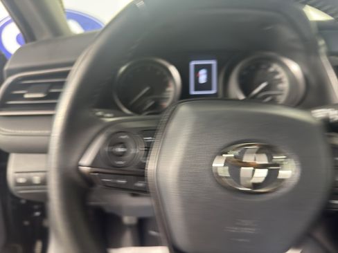 Used 2024 Toyota Camry SE FWD image 19