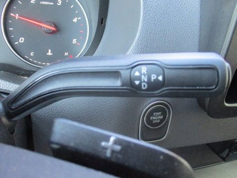 Used 2025 Mercedes-Benz Sprinter 2500 image 16