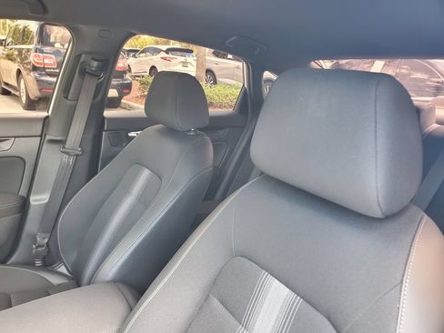 Used 2025 Honda Civic Sport image 15