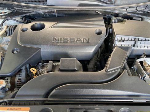 Used 2017 Nissan Altima 2.5 SR w/ Midnight Edition Package image 20