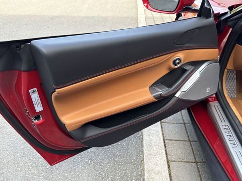 Certified 2022 Ferrari Portofino M RWD image 28