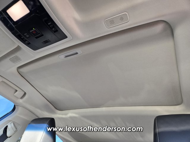 Used 2024 Lexus ES 350 FWD image 12