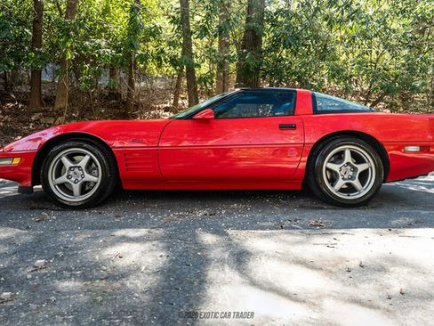 Used 1994 Chevrolet Corvette ZR1 RWD image 3
