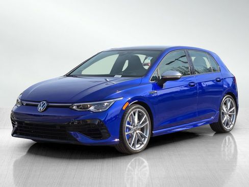 Used 2024 Volkswagen Golf R image 8