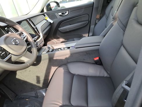 New 2025 Volvo XC60 T8 Plus w/ Protection Package Premier image 6