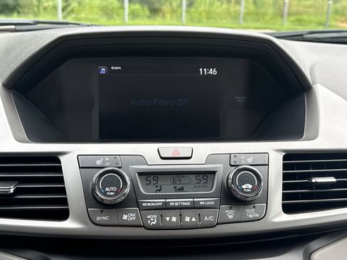 Used 2016 Honda Odyssey Touring image 25