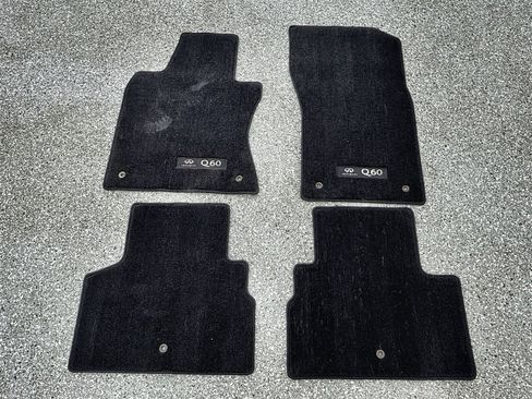 Used 2017 INFINITI Q60 w/ Cargo Package image 43