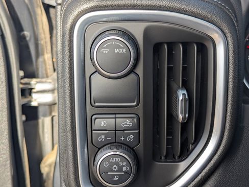 Certified 2022 Chevrolet Silverado 1500 LTZ w/ LTZ Premium Package image 33