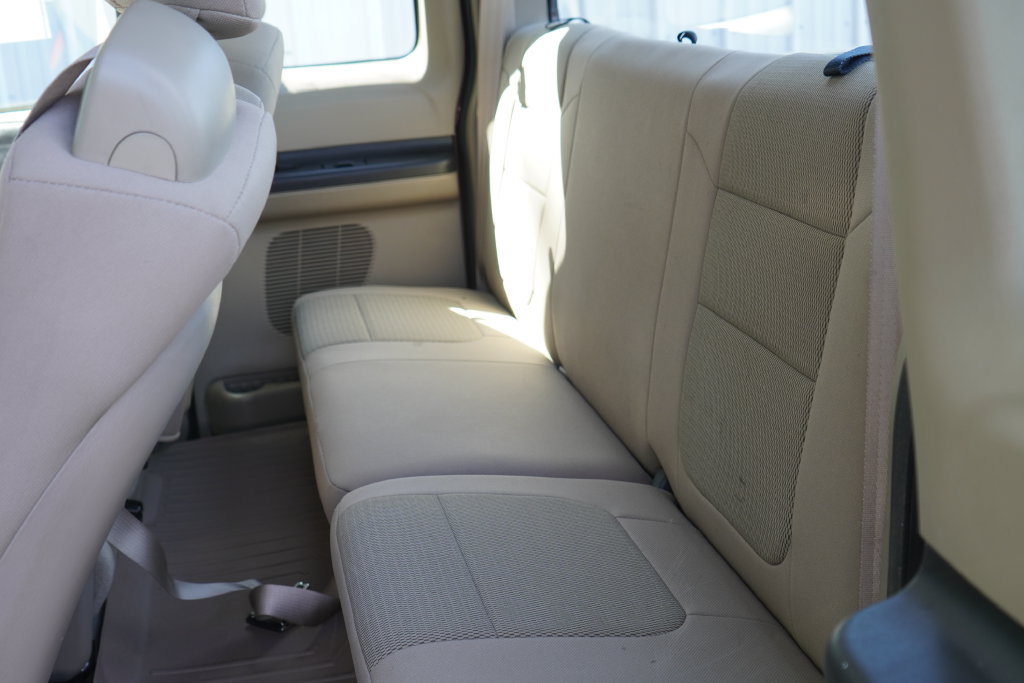 Used 2005 Ford F350 XLT AWD/4WD image 27