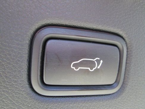 Used 2021 Kia Sportage EX w/ EX Technology Package AWD/4WD image 13