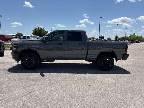 New 2026 RAM 2500 Tradesman AWD/4WD image 2