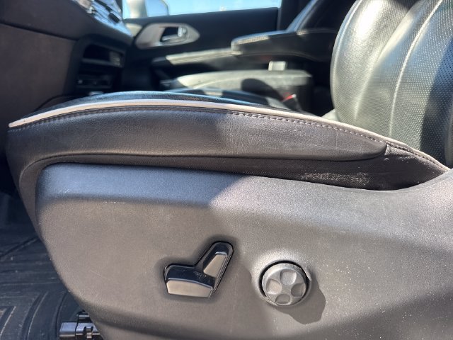 Used 2020 Chrysler Pacifica Limited w/ Advanced Safetytec Group FWD image 15