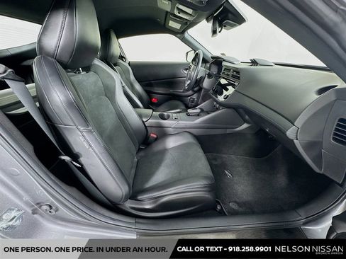Certified 2024 Nissan Z Performance w/ Floor Mat Package image 26