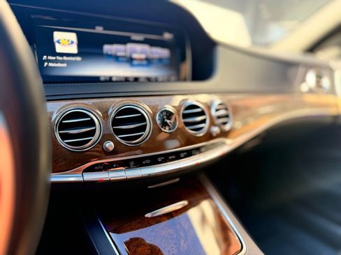 Used 2017 Mercedes-Benz S 550 S 550 image 41