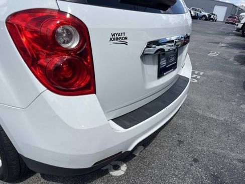 Used 2015 Chevrolet Equinox LS FWD image 10