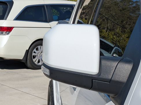 Used 2018 Ford F150 Lariat w/ Equipment Group 502A Luxury image 8