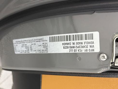 Used 2021 Chrysler Pacifica Pinnacle image 75