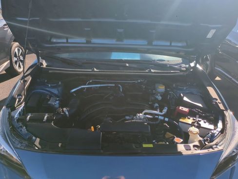 Used 2021 Subaru Crosstrek 2.0i image 32