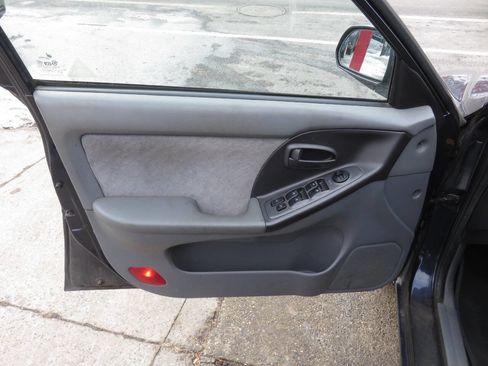 Used 2005 Hyundai Elantra GLS image 18