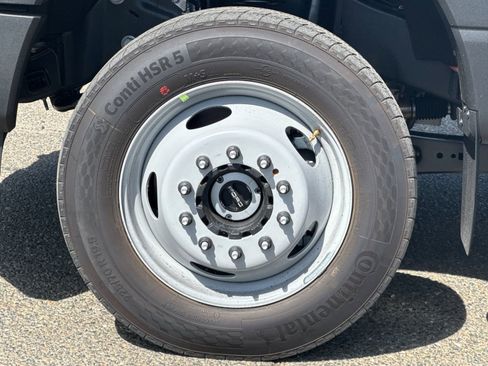 New 2025 Ford F550 XL image 26