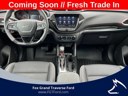 Used 2021 Chevrolet TrailBlazer RS w/ Technology Package AWD/4WD image 3