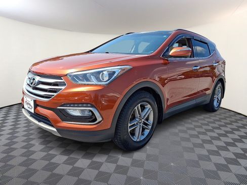Used 2018 Hyundai Santa Fe Sport w/ 2.4L Tech Package 04 FWD image 3