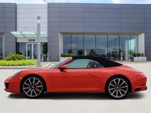 Used 2019 Porsche 911 Carrera 4S image 3