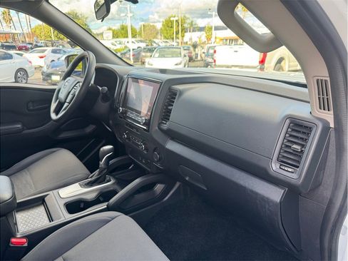 Used 2023 Nissan Frontier S image 20