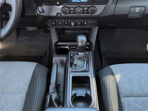 Used 2023 Toyota Tacoma TRD Sport image 19