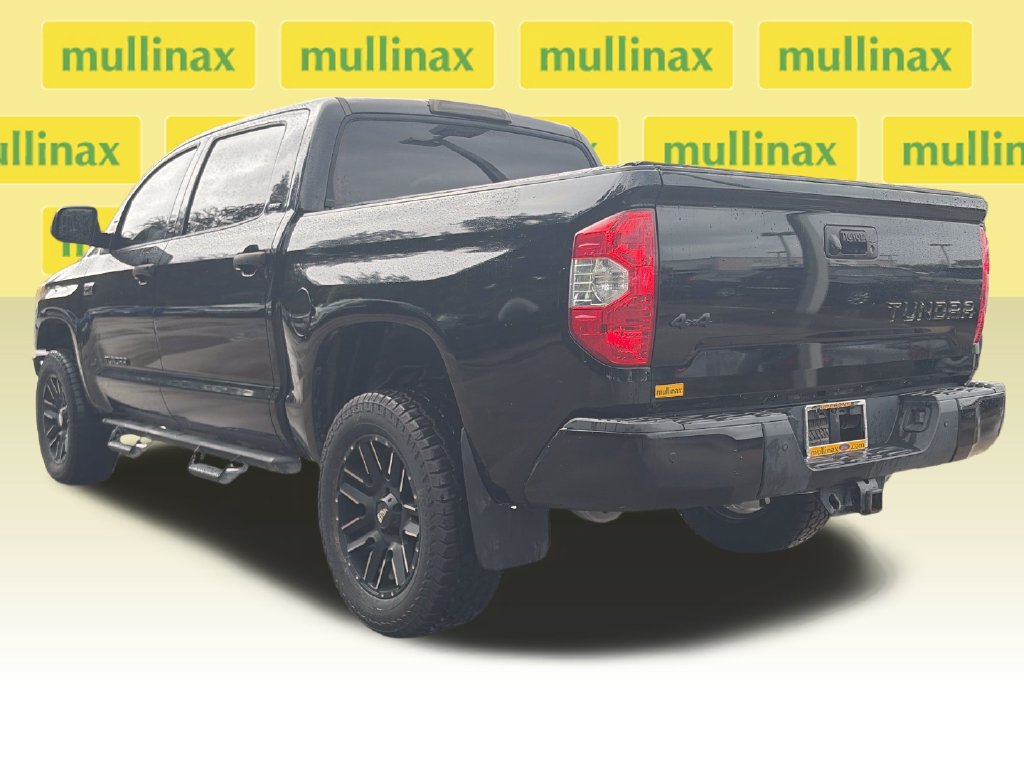 Used 2019 Toyota Tundra SR5 w/ Convenience Package AWD/4WD image 12