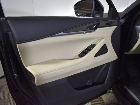 Certified 2023 INFINITI QX60 Luxe w/ Cargo Package image 7