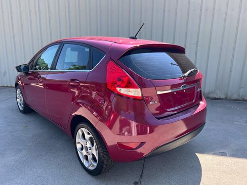 Used 2011 Ford Fiesta SES w/ 301A Rapid Spec Order Code FWD image 6