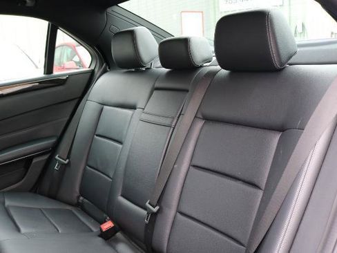 Used 2014 Mercedes-Benz E 350 Sedan image 17