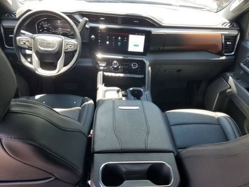 Used 2025 GMC Sierra 2500 Denali w/ Max Trailering Package AWD/4WD image 26