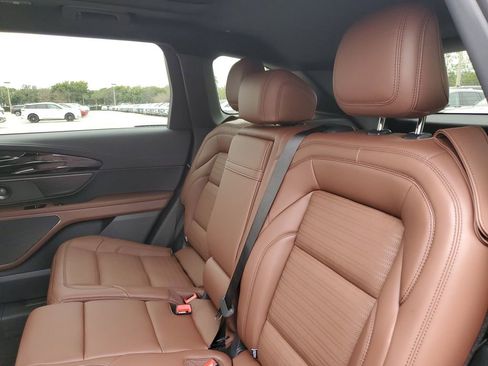 New 2026 Lincoln Nautilus Reserve AWD/4WD image 11