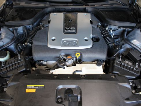 Used 2015 INFINITI Q60 Journey w/ Premium Package RWD image 31