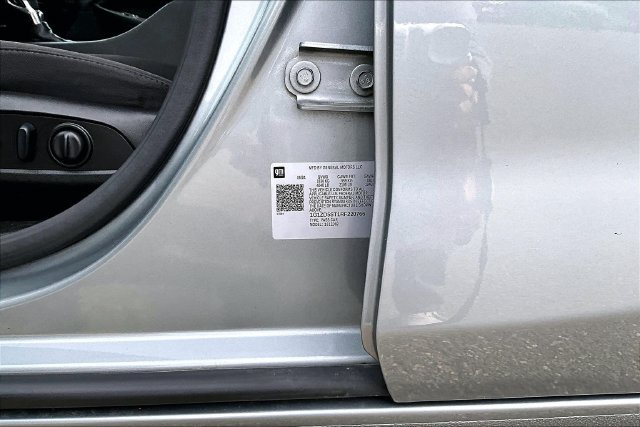 Used 2024 Chevrolet Malibu LT FWD image 18