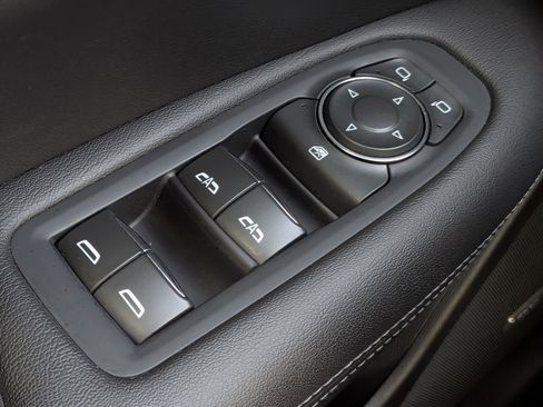 Used 2022 Cadillac XT5 Luxury FWD image 22