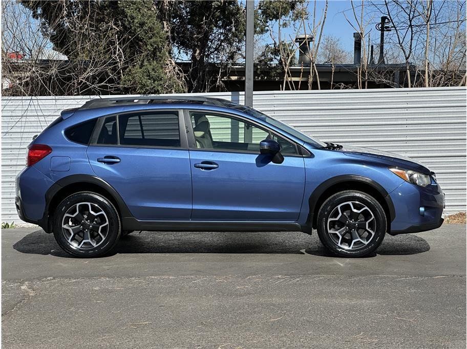 Used 2015 Subaru Crosstrek 2.0i Limited AWD/4WD image 7