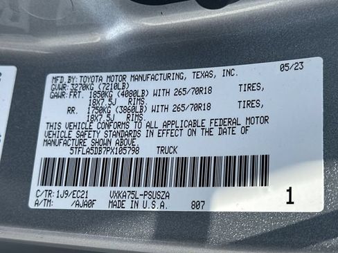 Used 2023 Toyota Tundra SR5 w/ SR5 Premium Package AWD/4WD image 29