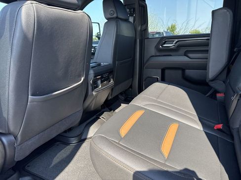 Certified 2024 GMC Sierra 2500 AT4 w/ AT4 Premium Plus Package AWD/4WD image 32