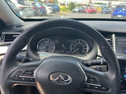 Used 2019 INFINITI QX50 Essential w/ Premium Audio Package AWD/4WD image 16
