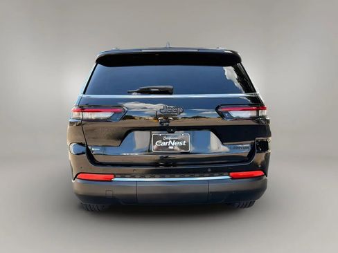 Used 2021 Jeep Grand Cherokee L Limited RWD image 12