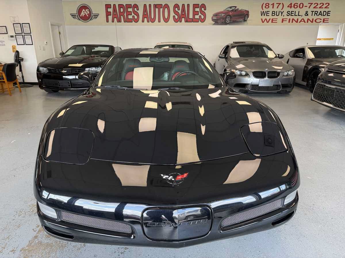Used 2002 Chevrolet Corvette Z06 w/ Memory Pkg RWD image 2