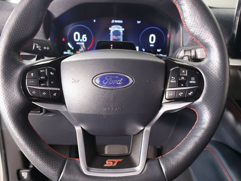 Used 2025 Ford Explorer ST w/ Sun And Sound Package AWD/4WD image 3
